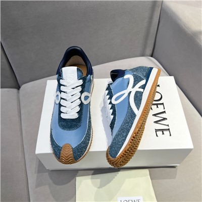 Кроссовки LOEWE