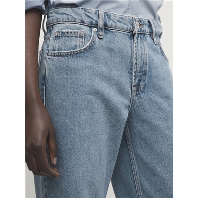 Jeans tiro bajo straight fit regular length