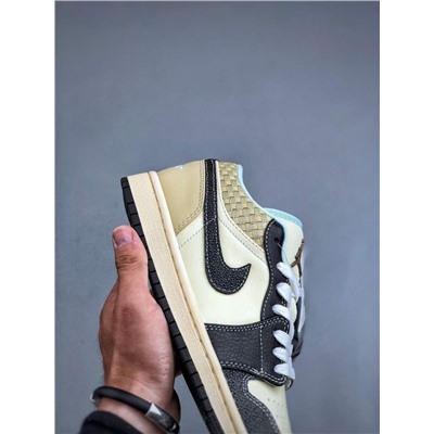 Кроссовки Nik*e Air Jordan 1 Retro Low SE  AJ1