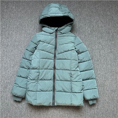 Теплая детская куртка ✔️Yigg*a  Цена на бирке 45,99€