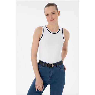 Женщина белая T -Fish Surprise Discount в корзине
