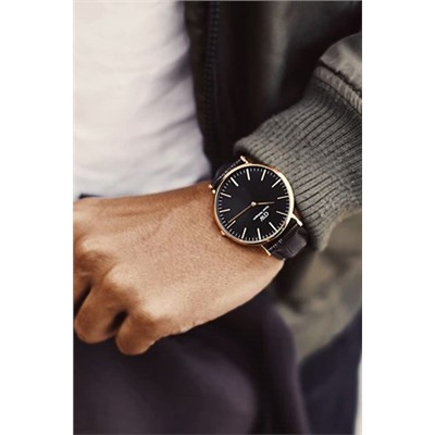 Reloj de cuarzo de piel y chapado en oro rosa Classic Reading