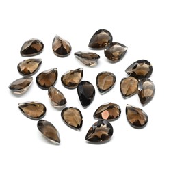 Кабошон из раухтопаза капля гр.13*9мм, 3,35ct.
