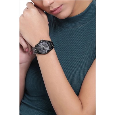 Reloj de cuarzo de acero - Negro