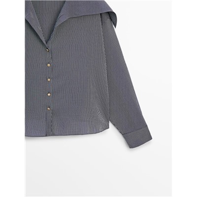 Camisa rayas botones dorados cuello marinero