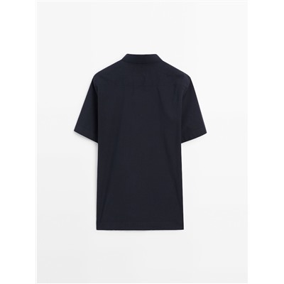 Camisa efecto arrugado manga corta