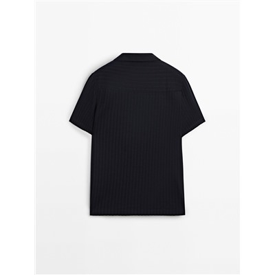 Camisa punto estructura jacquard manga corta