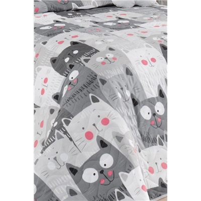 Стеганое покрывало одинарное на стенеCats Grey
