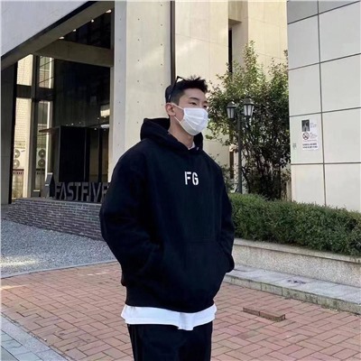 Худи от  Fea*r of Go*d - американский street-wear бренд