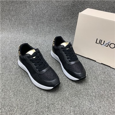 Женские кроссовки  Li*u J*o