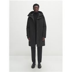 Parka negra relleno plumón y plumas capucha
