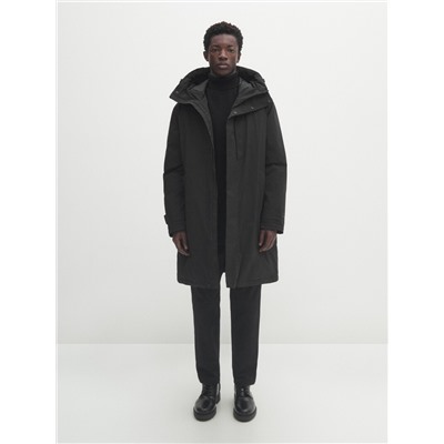 Parka negra relleno plumón y plumas capucha
