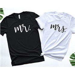 Футболка женская из комплекта для мужа и жены "Mr Mrs" надпись SALE