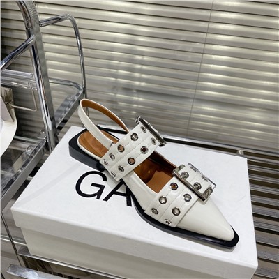 Босоножки GANNI