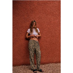 PANTALÓN ESTAMPADO ANIMAL