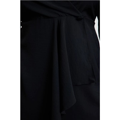 Black Cruve, закрываясь за гибким тканым платьем A-Big Big Size TBBAW25AH00094
