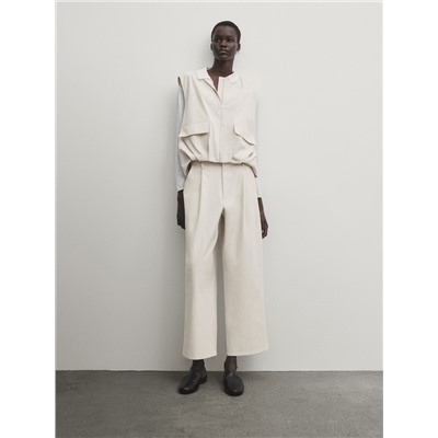 Pantalón wide leg técnico