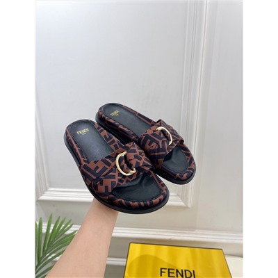 шлепанцы fendi