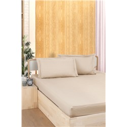 Простынь Карвен Stripe Satin на резинке+наволочки 160*200 +33см/ 50*70(2)+5см сатин tas/песочный (Акция)