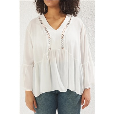 Белый V -neck с длинным рукавом текстурированная пеплюма сплетенная блузка с большим размером TBBSS25AF00042