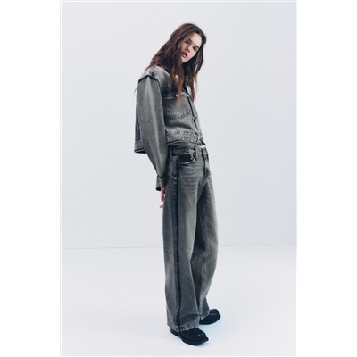 JEANS TRF RELAXED TIRO MEDIO