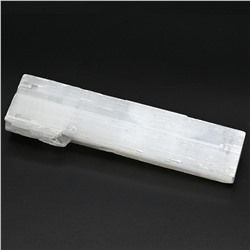 Минерал селенит 152*40*23мм, 186г