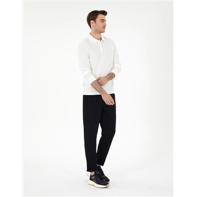 Ecru Slim Fit Fit with Whotshirt