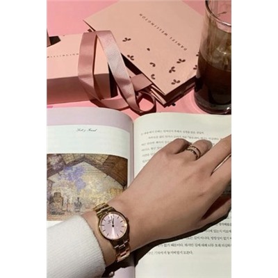 Reloj de cuarzo de acero Iconic Link - 28 mm - Rosa dorado y rosa