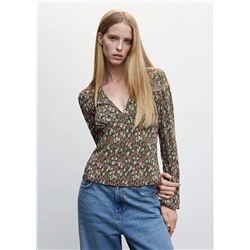 Blusa escote pico