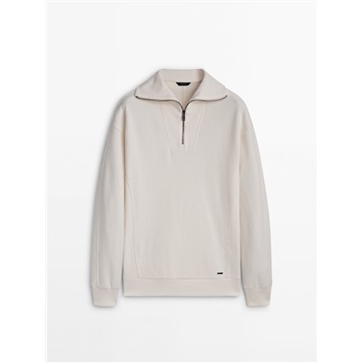 Sudadera cuello mock cremallera