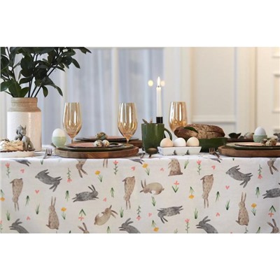 Скатерть пасхальная Доляна Fluffy bunnies, 110×144 см, 100% хлопок, 164 г/м²