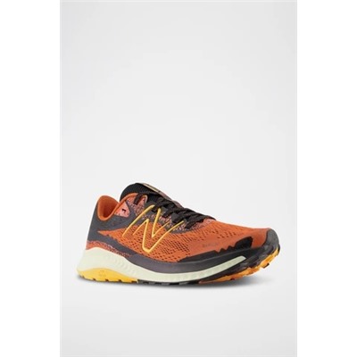 Zapatillas de trail DynaSoft Nitrel V5 Cayenne - Naranja y negro