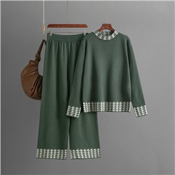 Eleganzza  Костюм женский  P-173