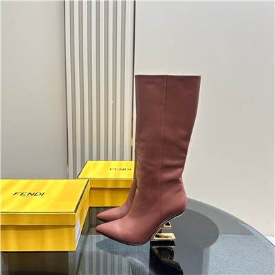 Сапоги fendi