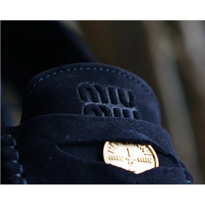 Mi*u Mi*u  👟   женские лоферы из натуральной замши и воловьей кожи, мягкие и очень удобные ✔️ отшиты из остатков оригинальных тканей✔️