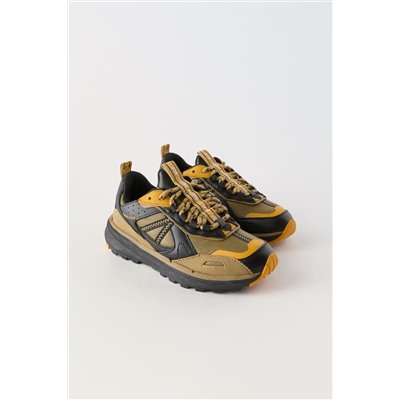 ZAPATILLA DEPORTIVA PIEL VIBRAM®