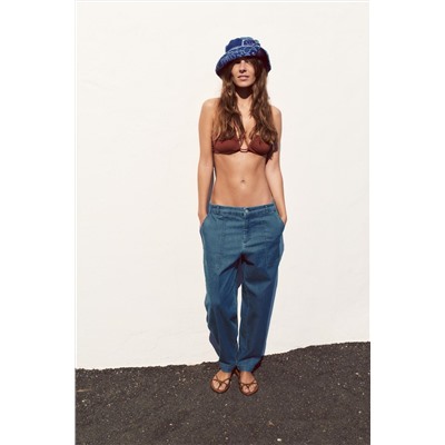 PANTALÓN CHINO EFECTO DENIM