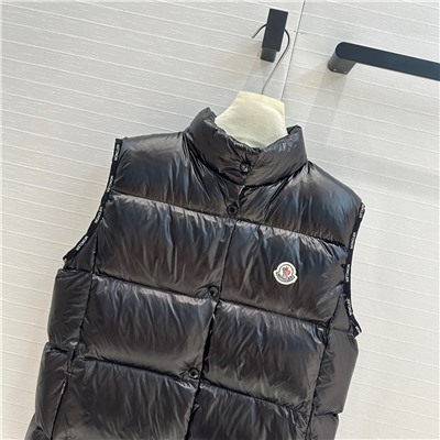Жилет Moncler