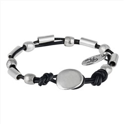 Pulsera cuero plata Gloria Mago cuero negro cierre botón plata chapado plateado