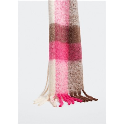 Bufanda cuadros flecos -  Mujer | MANGO OUTLET España