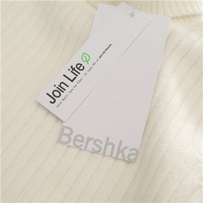 Bershk*a женская укороченная водолазка, экспорт, цена на бирке 22 $  (начало продаж 23.12 в 5:00)