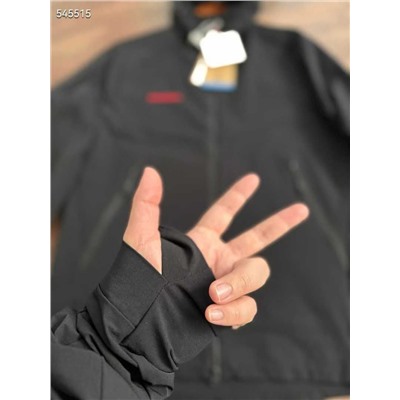 Водоотталкивающая куртока с капюшоном Mammu*t SOFtech