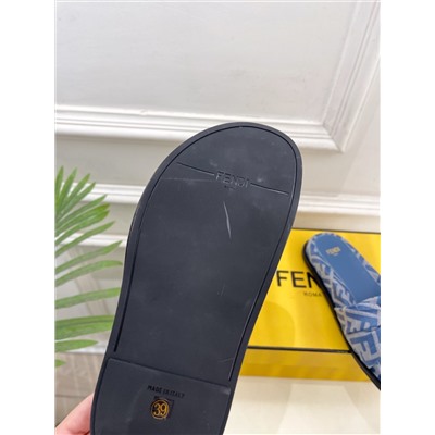 шлепанцы fendi