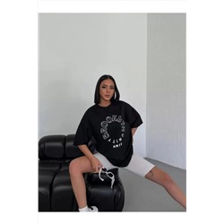 Футболка Oversize с круглым вырезом унисекс с принтом - черная