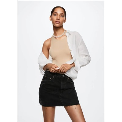 Minifalda vaquera bajo deshilachado -  Mujer | MANGO OUTLET España