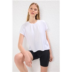 Белая микроэлемент спортивная вязаная футболка THMSS25TS00001