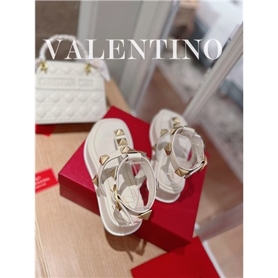 Босоножки Valentino