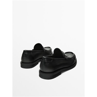 Mocasín piel negro