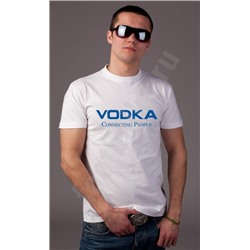 Футболка "Vodka connecting People"