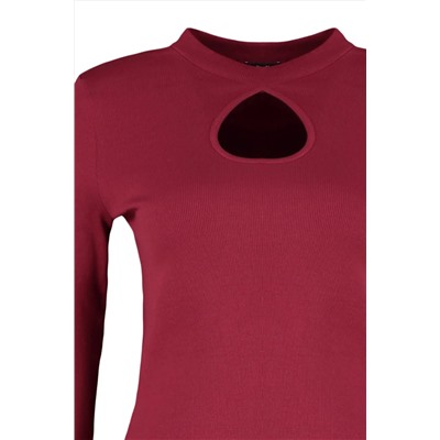 Bordeaux Window/вырезать подробную вязаную блузку TBBAW23AF00037